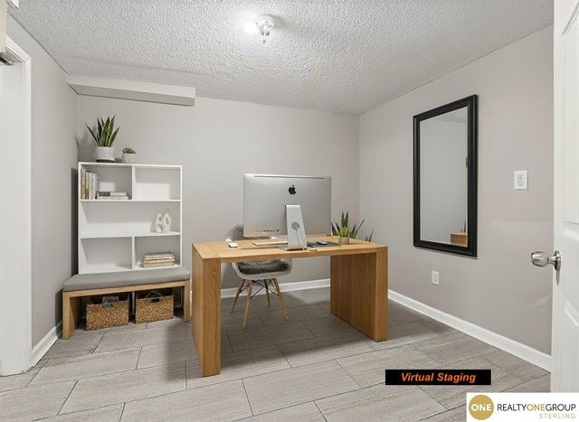 1012 S 22 Street, Omaha, NE 68108