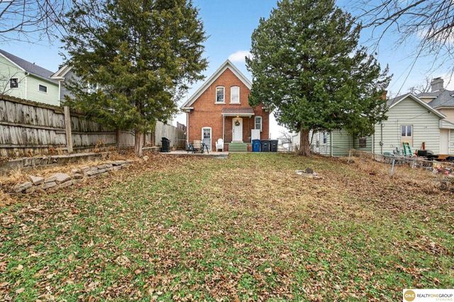 1012 S 22 Street, Omaha, NE 68108