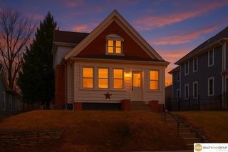 1012 S 22 Street, Omaha, NE 68108