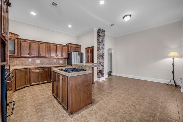 1300 7th Street, Rosenberg, TX 77471