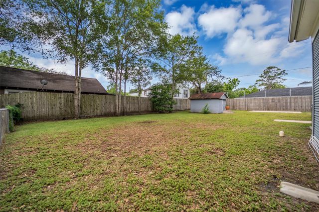 1300 7th Street, Rosenberg, TX 77471