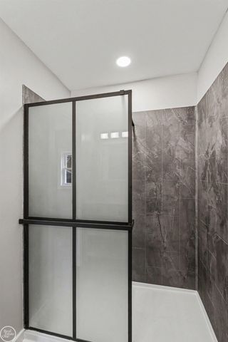 47744 ROLAND Street, Shelby Twp, MI 48317