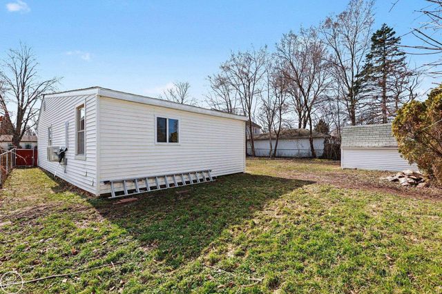 47744 ROLAND Street, Shelby Twp, MI 48317