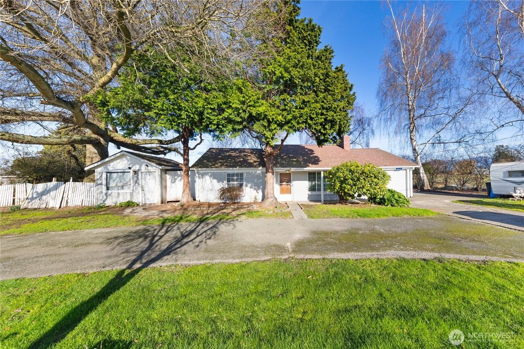 16779 State Route 536, Mount Vernon, WA 98273