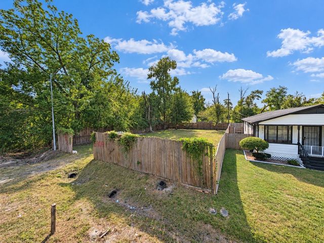 5909 Midgeley Street, Houston, TX 77091
