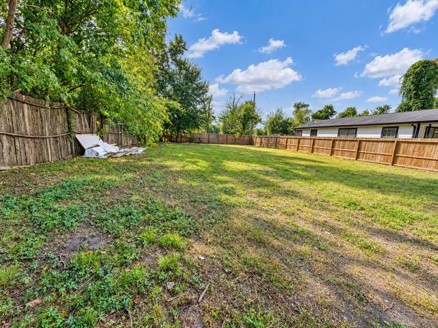 5909 Midgeley Street, Houston, TX 77091
