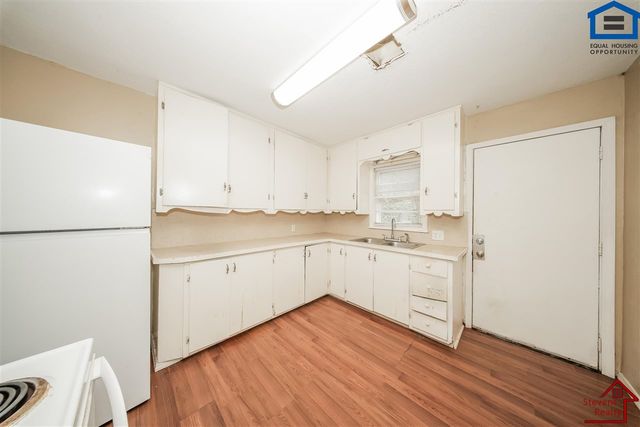 2208 NW 19th st, Lawton, OK 73505