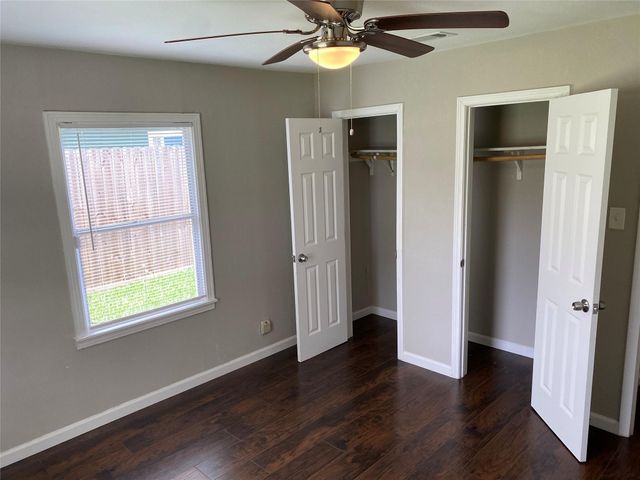 5018 Kenilwood Drive, Houston, TX 77033