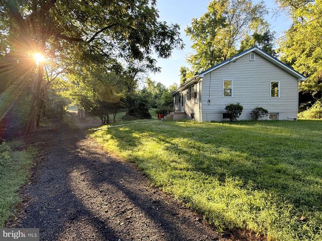 12503 THRIFT RD, Clinton, MD 20735