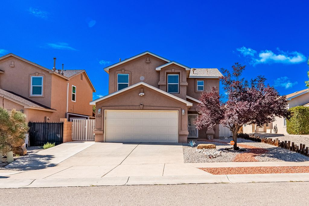 8304 CASA GRIS Court NW, Albuquerque, NM 87120