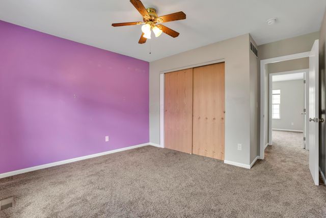 101 Barry Knoll Drive, Pataskala, OH 43062