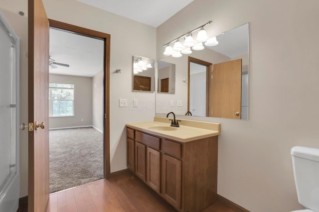 101 Barry Knoll Drive, Pataskala, OH 43062