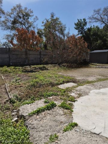 2411 S RAMONA CIRCLE, Tampa, FL 33612