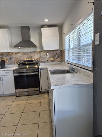 2411 S RAMONA CIRCLE, Tampa, FL 33612