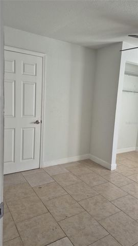 2411 S RAMONA CIRCLE, Tampa, FL 33612