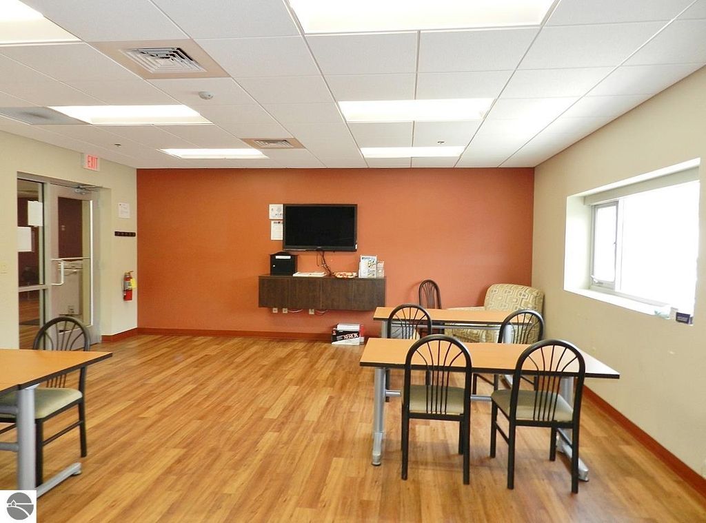 Image 16 of property listing at 1610 Barlow Street # 109, Traverse City, MI 49686