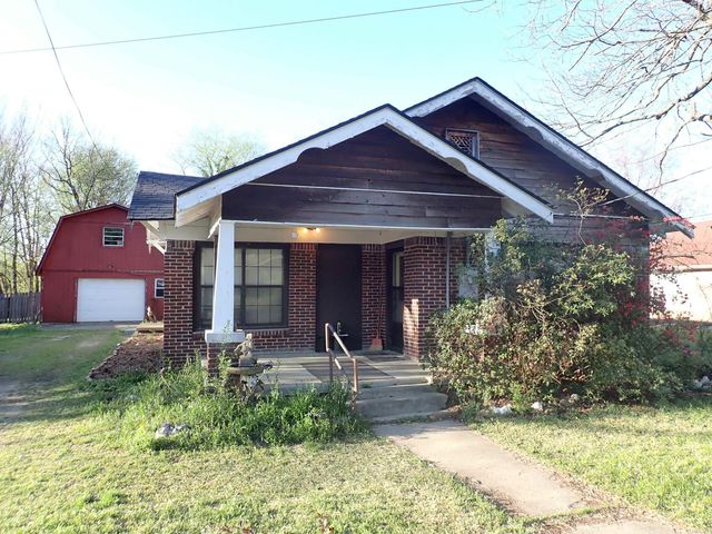 1309 Center Street, Arkadelphia, AR 71923