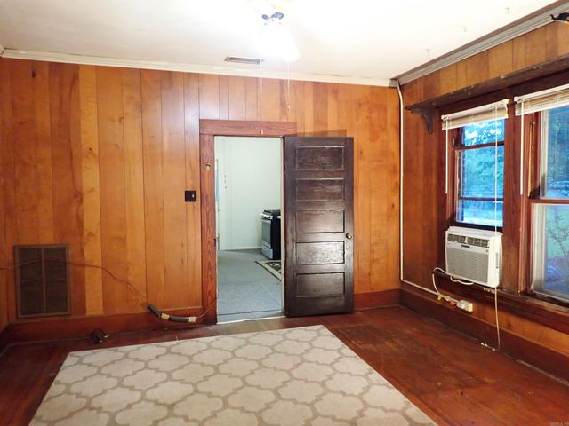 1309 Center Street, Arkadelphia, AR 71923
