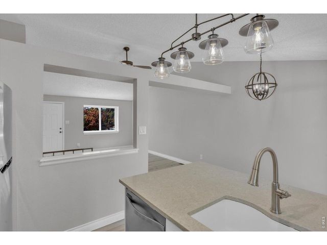 2058 Sumac St, Longmont, CO 80501
