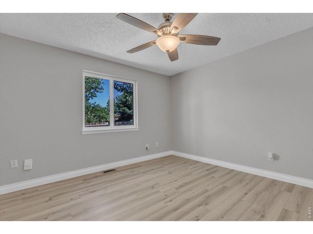 2058 Sumac St, Longmont, CO 80501