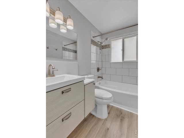 2058 Sumac St, Longmont, CO 80501