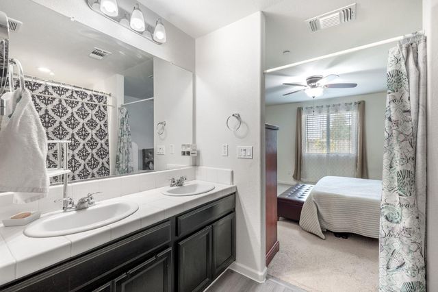 1163 Twinberry St, Plumas Lake, CA 95961