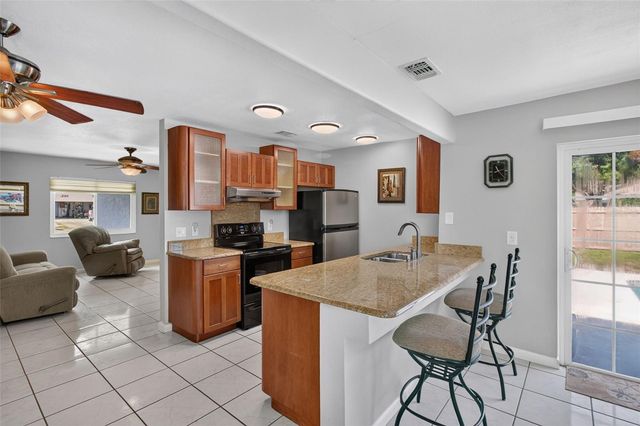 8153 CANDLEWOODE DRIVE, Largo, FL 33773