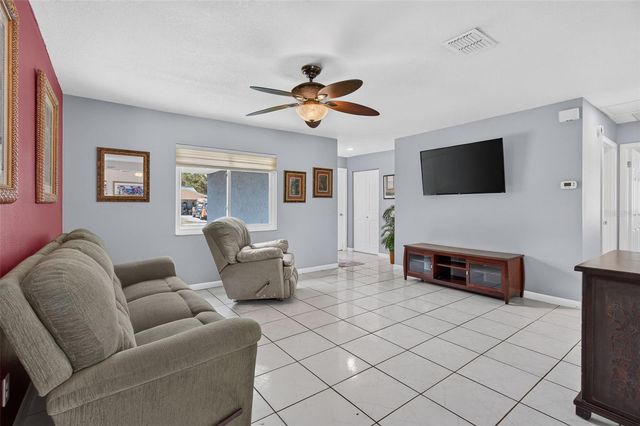 8153 CANDLEWOODE DRIVE, Largo, FL 33773