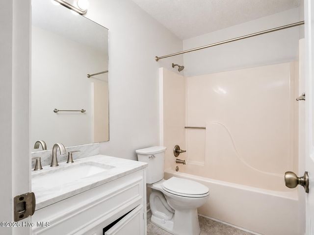 41 Upton Ct Drive, Greenville, NC 27858