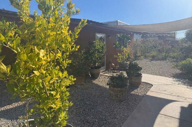 11281 E Old Vail Road, Tucson, AZ 85747