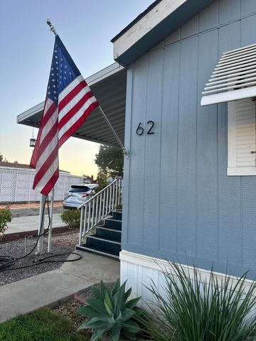 314 N Albert Avenue 62, Exeter, CA 93221