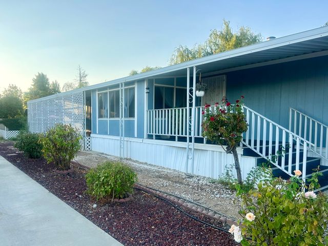 314 N Albert Avenue 62, Exeter, CA 93221