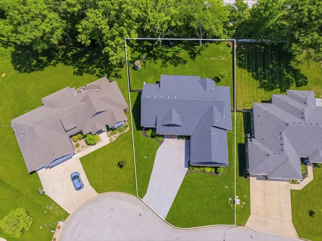 733 N Fox Hill Circle, Nixa, MO 65714