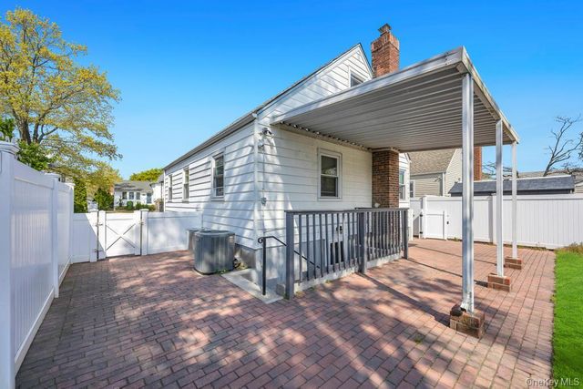 126 New York Avenue, West Hempstead, NY 11552