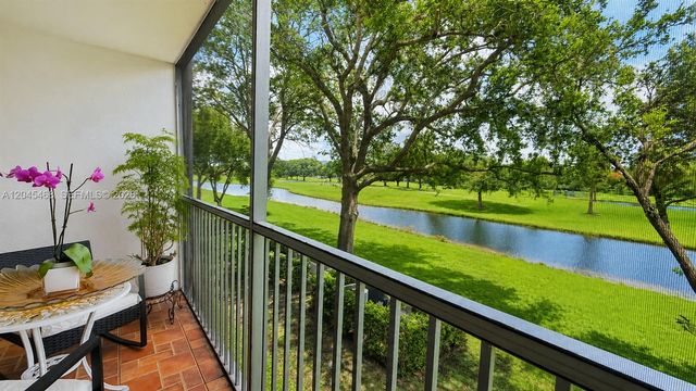 1151 SW 128th Terrace 206D, Pembroke Pines, FL 33027