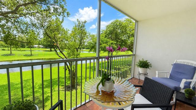 1151 SW 128th Terrace 206D, Pembroke Pines, FL 33027