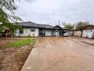 220 W 6th Street, Sullivan City, TX 78595