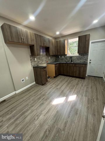 6018 ROSS ST, Philadelphia, PA 19144
