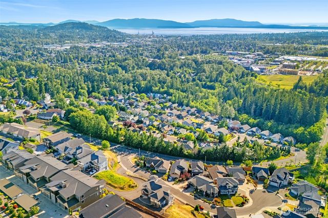3239 Stonecrop Lane, Bellingham, WA 98226