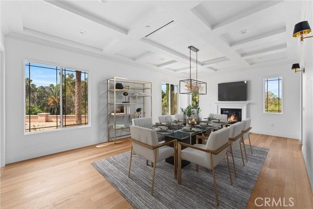 17190 Small Canyon Ln, Riverside, CA 92506