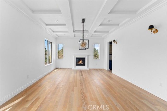 17190 Small Canyon Ln, Riverside, CA 92506