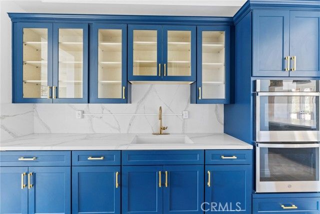 17190 Small Canyon Ln, Riverside, CA 92506