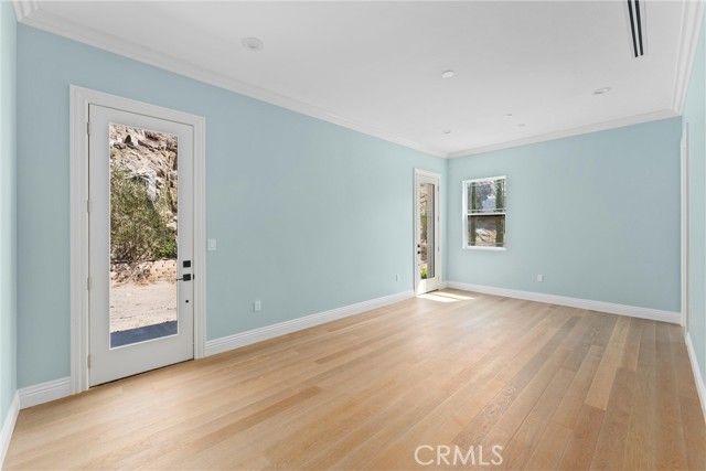 17190 Small Canyon Ln, Riverside, CA 92506