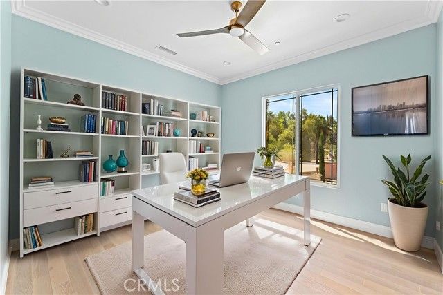 17190 Small Canyon Ln, Riverside, CA 92506