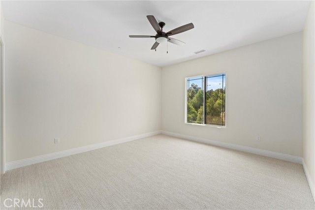 17190 Small Canyon Ln, Riverside, CA 92506