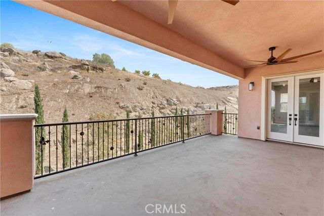 17190 Small Canyon Ln, Riverside, CA 92506