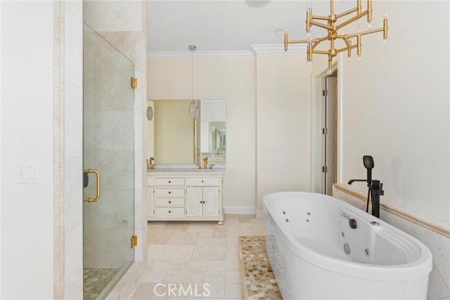 17190 Small Canyon Ln, Riverside, CA 92506