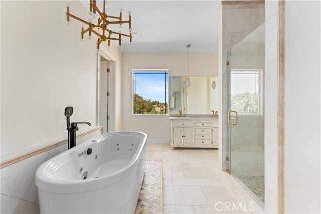 17190 Small Canyon Ln, Riverside, CA 92506