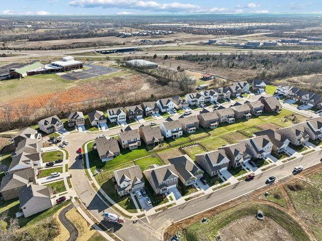 734 Omaha Dr, Gallatin, TN 37066