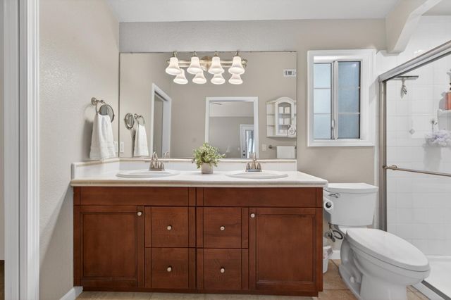 2419 Laurelwood Ct, Rocklin, CA 95677